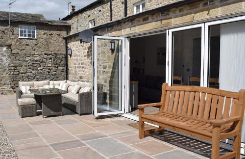 Peartree Cottage & Granary - Photo 19