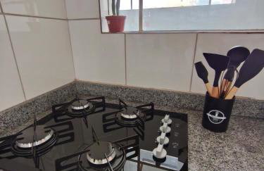 Apart 2qtos com ar - Aconchegante - Foto 5