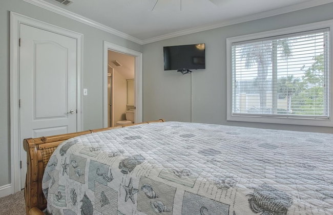 Southbay 33 Short walk to 300ft of Private Beach 3 Bedroom Townhome - Foto 5