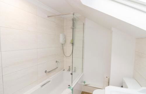 Bella's Cottage - Photo 14