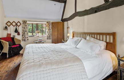 Stourton Manor - Photo 16