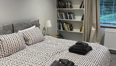 Spacious and stylish with games room, huge garden, peaceful surroundings - Foto 5