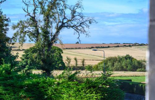 Meldrums Apartments - Photo 4