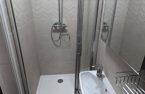 Horseshoe Cottage historic gem near Snowdonia. - Photo 15