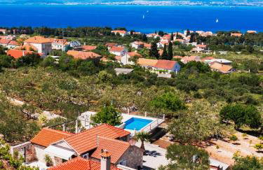 VILLA AGAPE - Three bedroom villa on 15k m2 olive grove - Incredible 360 view - Free parking - Private pool and jacuzzi - Foto 17