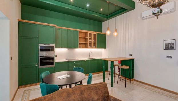 Spacious Apartment With Patio and Workspace - Foto 3, Habitación