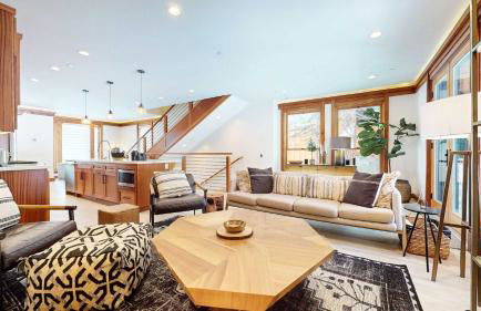 Obsidian Ski & Golf Villa 3 Bdr, Prime Location! - Foto 1