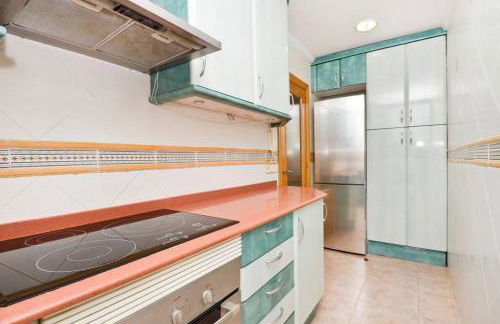 Glorias:Sagrada Familia 15 minutos - Playa 20 minutos - Foto 7