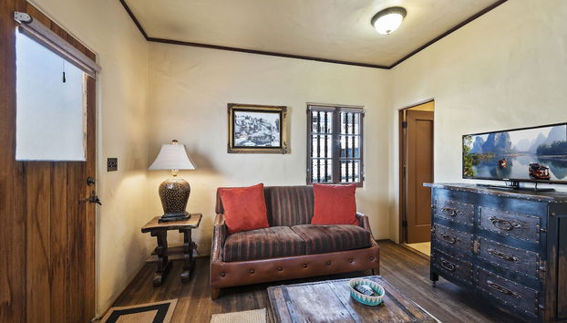 Oceanfront Hacienda - Photo 2