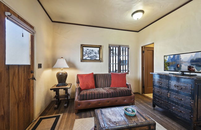 Oceanfront Hacienda - Photo 2