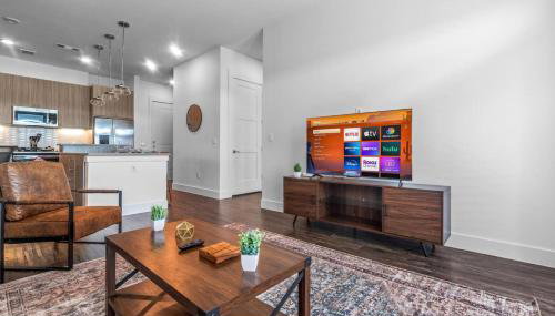 Luxurious New Unit 1Bd1Ba Pool Golf Sim - Foto 1