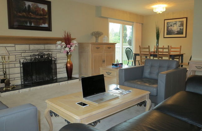 Sweet Home - 3 Bedroom - Photo 21