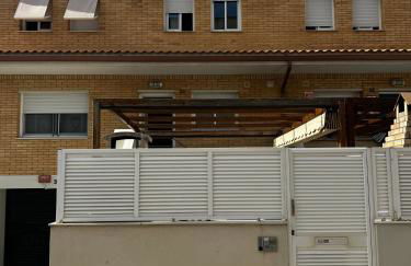 Cozy Beach House with Pool & BBQ - Foto 35