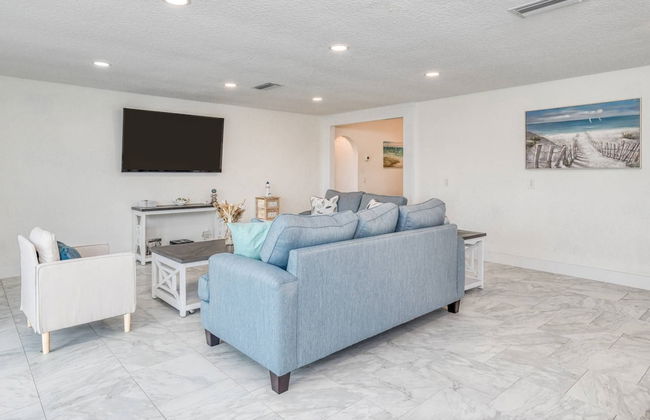 Dolphin View - Photo 11