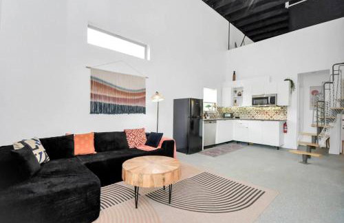 Cozy Home Sleeps9 HighSpeed WiFi500MBPS Plus - Foto 1