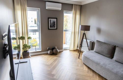 SOLAR Apartments I Stare Miasto 10min I Parking Free I Winda I Balkon - Photo 20