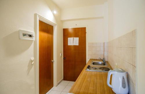 Vivian Hotel - Photo 36