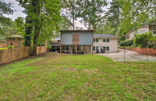 5 Mi to Mercedes-Benz Stadium Stylish ATL Retreat - Foto 21