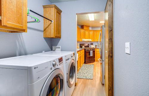 Dog-Friendly Michigan Home with Deck and Fire Pit! - Foto 10