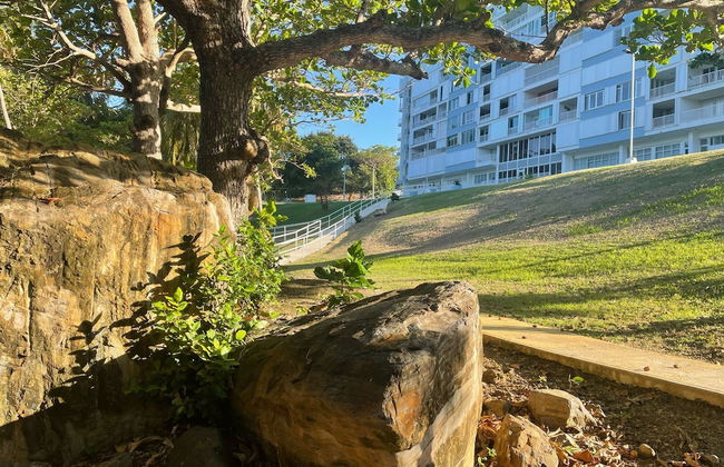 Ocean View 2 Bed 1 Bath 2 Parkings Pool - Photo 20