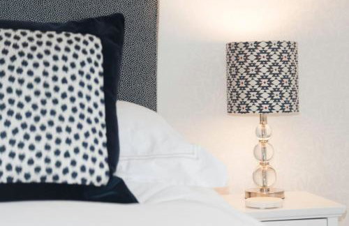 Ultimate Coastal Luxury - 5 Bed, Spacious, Parking, Hot Tub - Foto 18