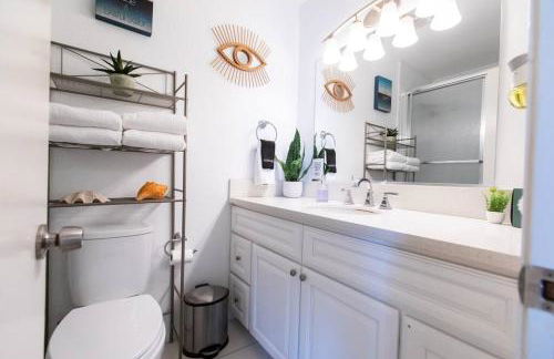 Cali Condo+BBQ+MemoryFoamBeds+12min to Beach - Foto 31