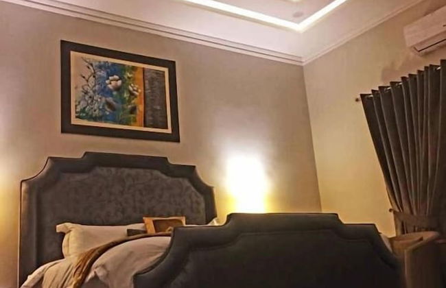 Alnoor Luxury Hotel Apartments - Photo 13