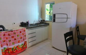 We offer a crib, bed and bath linens - Foto 4