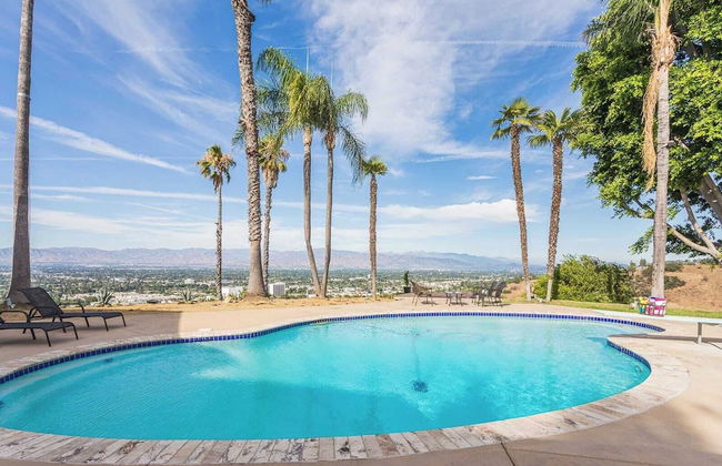 Oak Hills by Avantstay Panoramic View, Pool, Spa - Foto 38