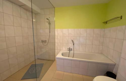 Großzügige Wohnung mit Schreibtischarbeitsplatz in Genthin OT Tucheim - Foto 12