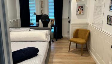 The Most Desired Summer Retreat with Private Pool Just 5 Minutes from the Beach - Foto 4