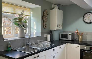 Chiddy Nook Cottage - Photo 8