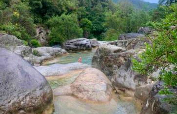 Private studio with mountain view with terrace in Medieval village - Foto 10