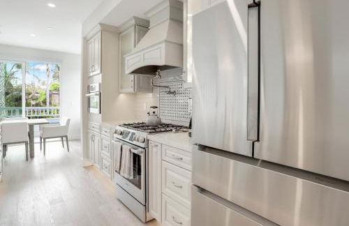 Coastal retreat near the beach w Panoramic Ocean Views, Rooftop Deck, & Firepit - Foto 20