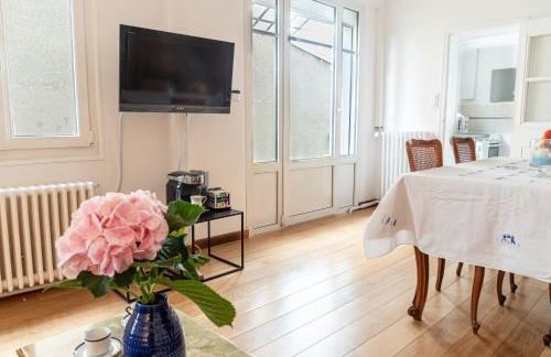 5 min château Charmante maison et son jardin privé - Foto 10