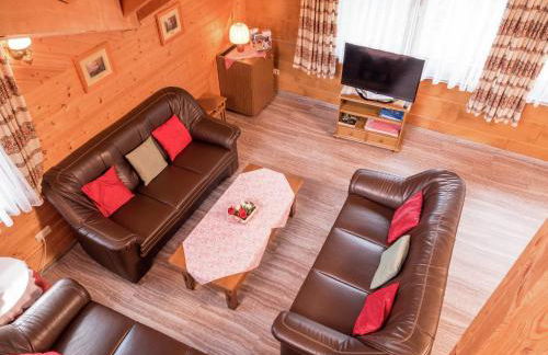 Cozy Holiday Home in Loßburg near Ski Area - Photo 3