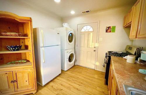 Southwest Escape 2 Bedroom with Private Entry and Patio - Foto 2