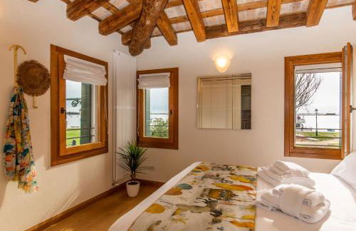 TIFFANY GOLD - Photo 1