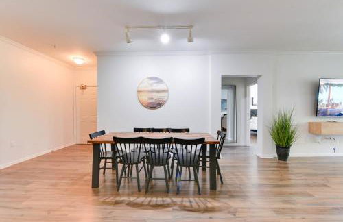 Spacious, Comfortable, and Central Condo - Foto 10