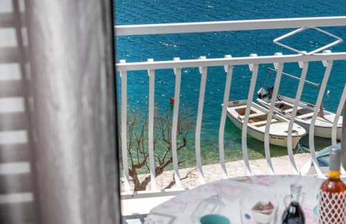 Amare Apartments - Photo 13