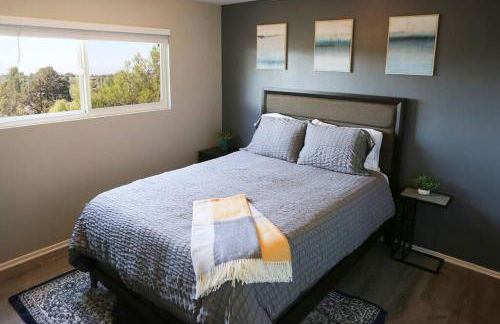 GREAT VIEWS - Over the Oaks - Stylish - Whole Home - Foto 3