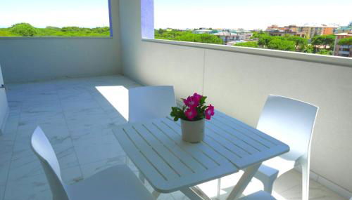 Modern Studio in Bibione Centre - Foto 4, furniture