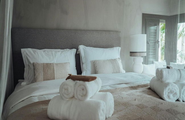 Luxurious Villa With Bright Terrace - Foto 3