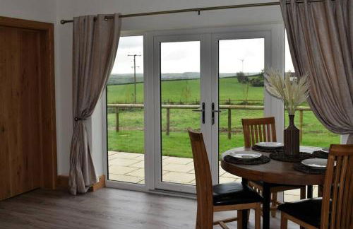 NEW! Country boutique escape . HOT TUB - Foto 14