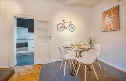 2BR at Chiado Historical Heart of Lisbon - Foto 28
