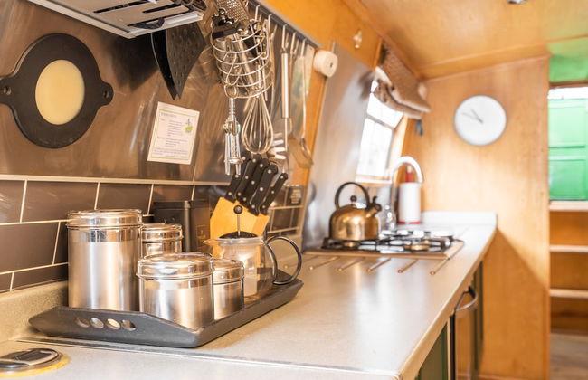 The Four Sisters Boatel - Foto 53