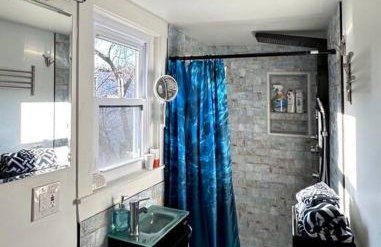 Unique Artsy 2 Bdrm Apt 1.5 mi from Downtown - Foto 39