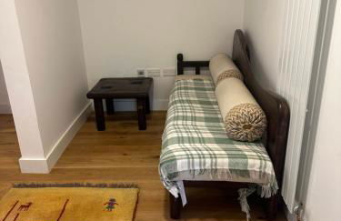 Charming Apt at the heart of Richmond London plus parking - Foto 8