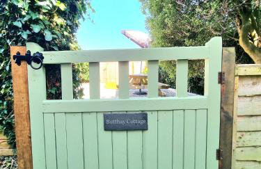 Cosy Cottage in a quaint village in North Devon. - Photo 17