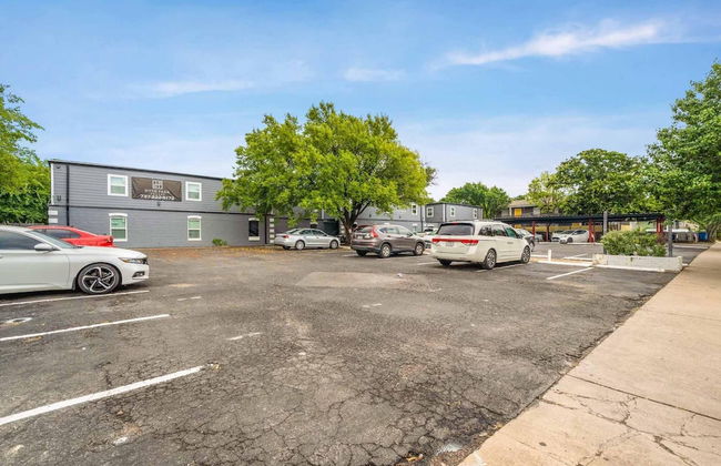 Stylish 2BR Near UT Hyde Park Evonify - Foto 23